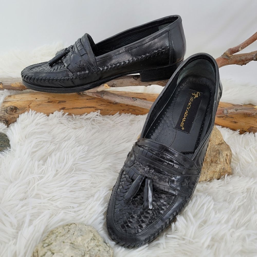 Stacy Adam's woven leather tasseled loafers black